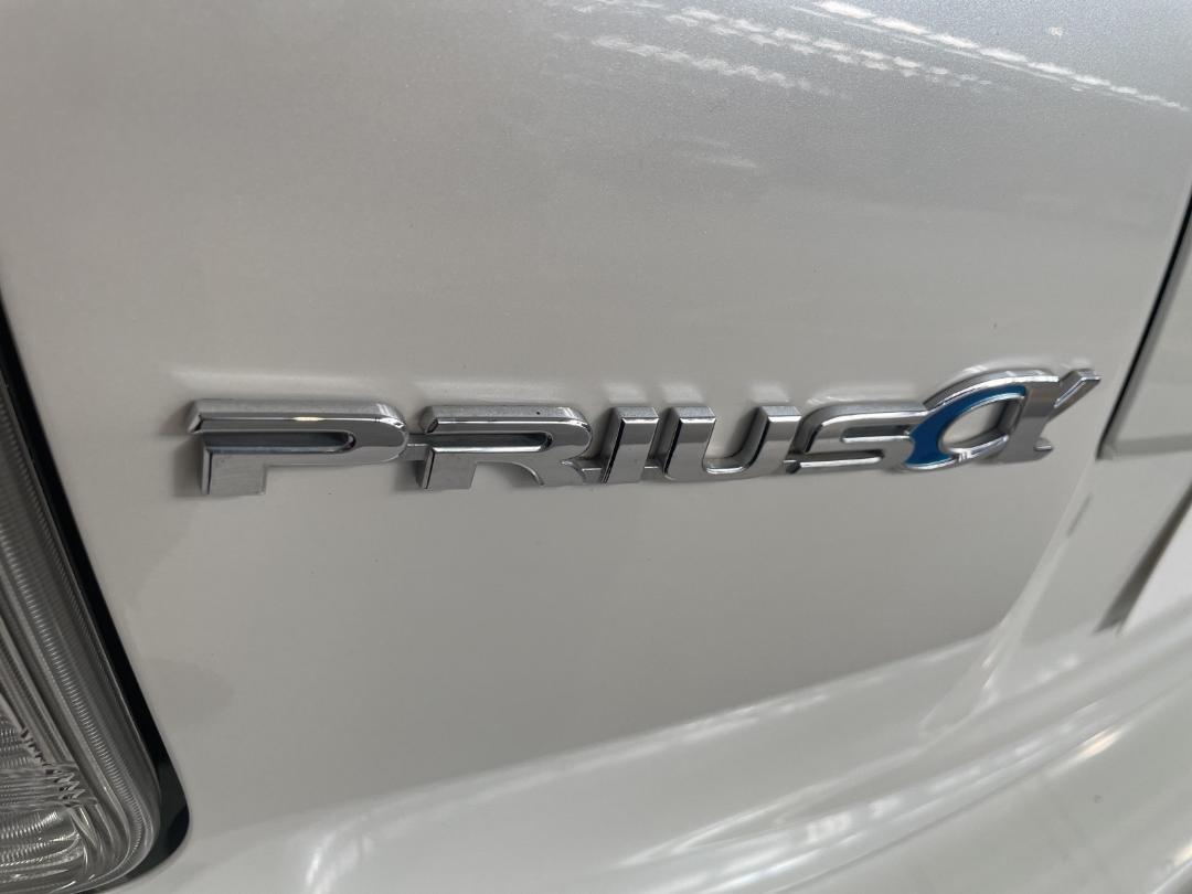 Photo '36' of Toyota Prius