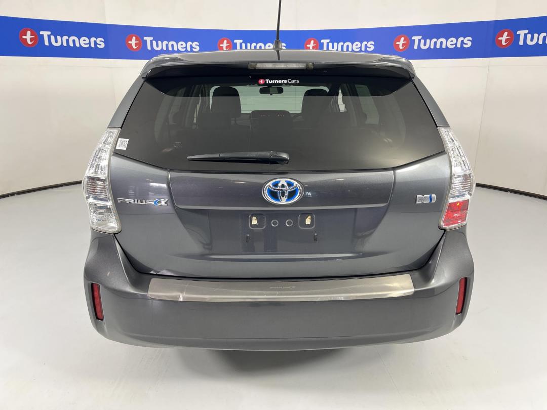 Photo '6' of Toyota Prius