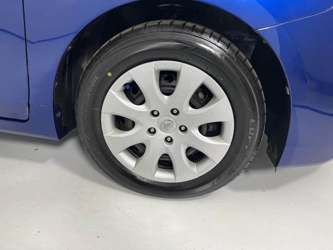 Photo '9' of Toyota Prius