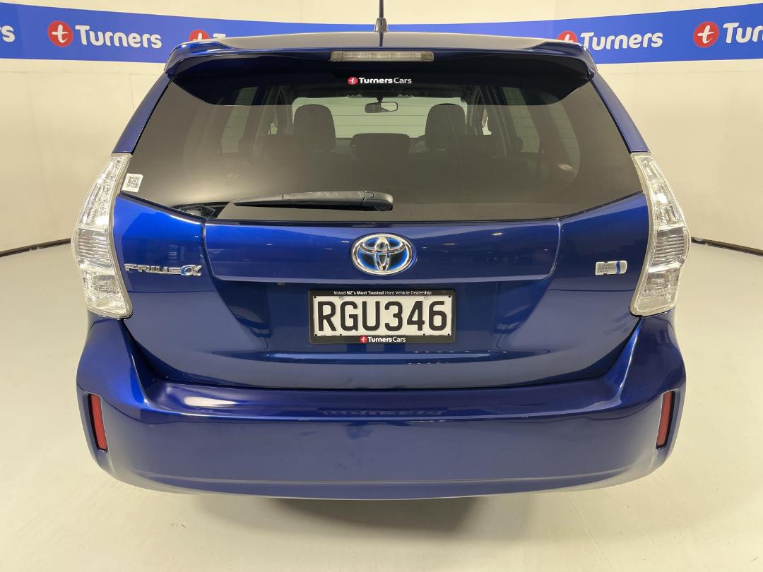 Photo '6' of Toyota Prius