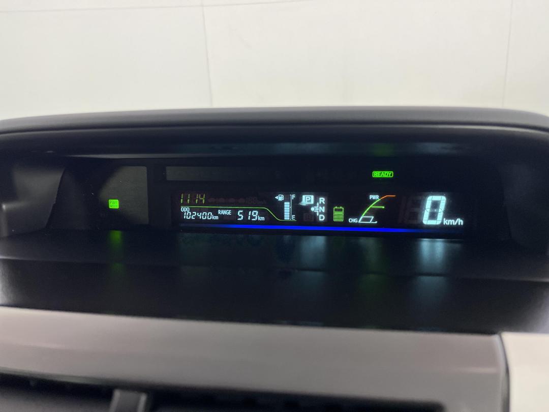 Photo '21' of Toyota Prius