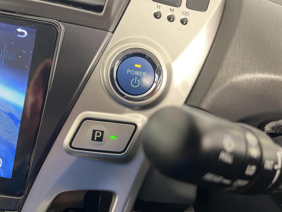 Photo '27' of Toyota Prius