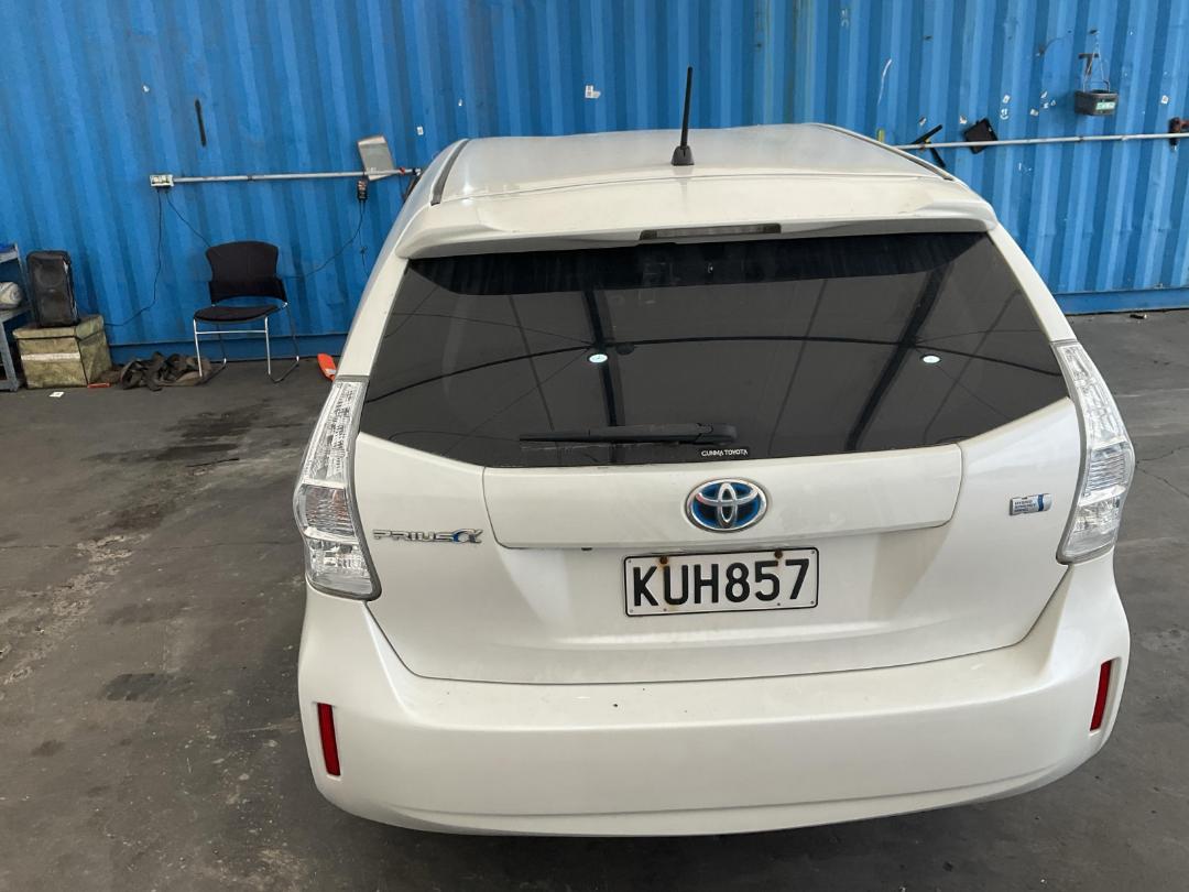 Photo '11' of Toyota Prius Photo '11' of Toyota Prius