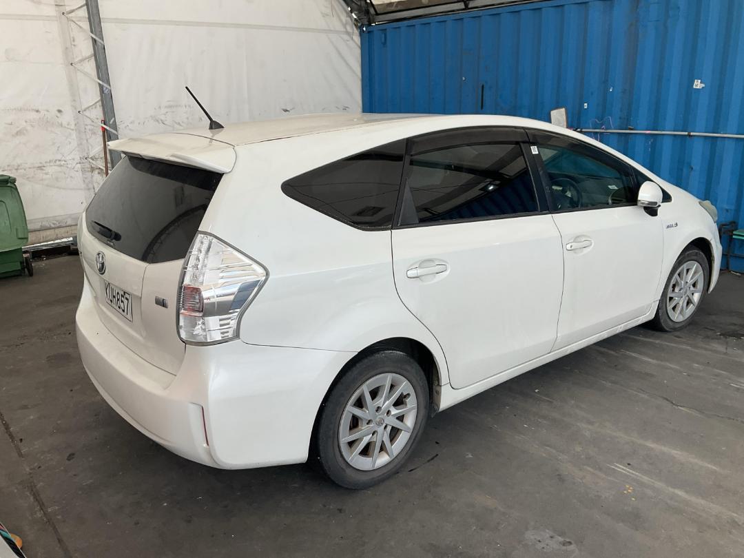 Photo '12' of Toyota Prius Photo '12' of Toyota Prius