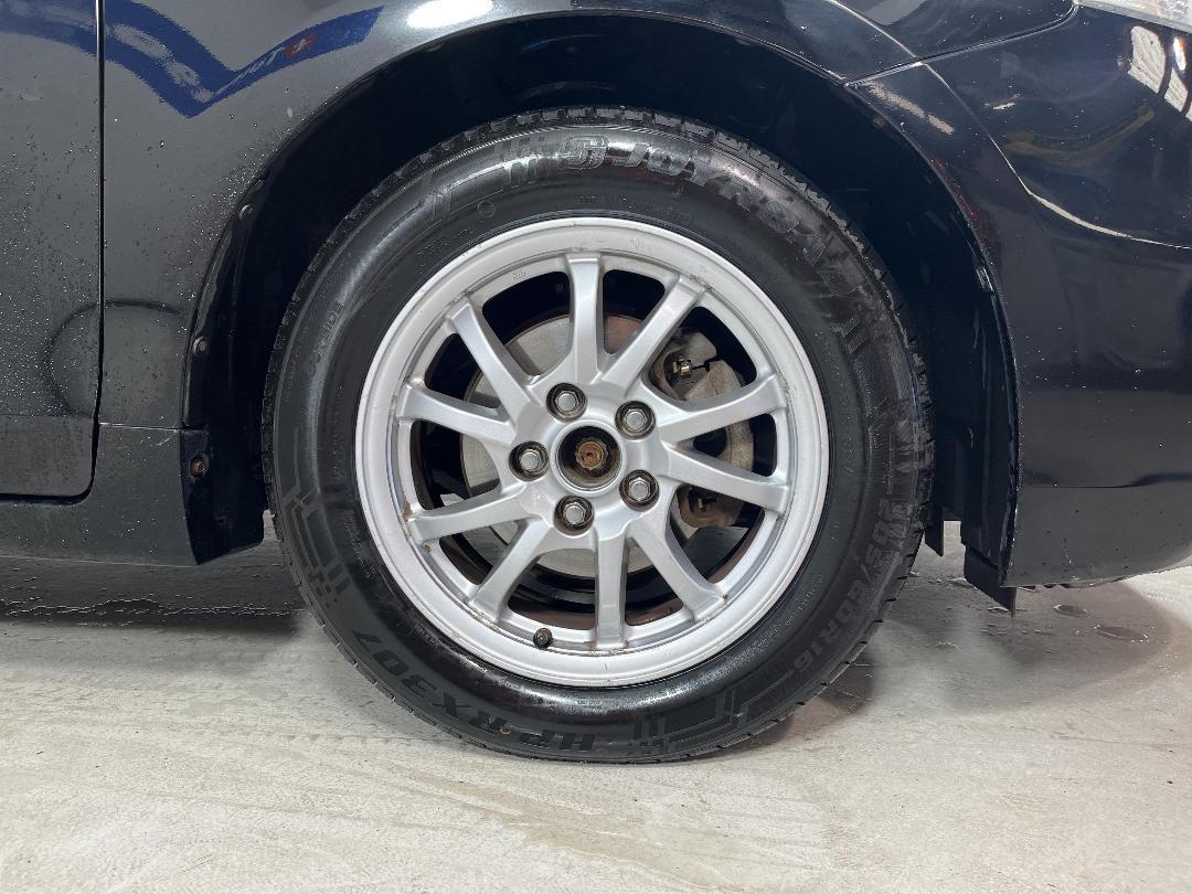 Photo '9' of Toyota Prius