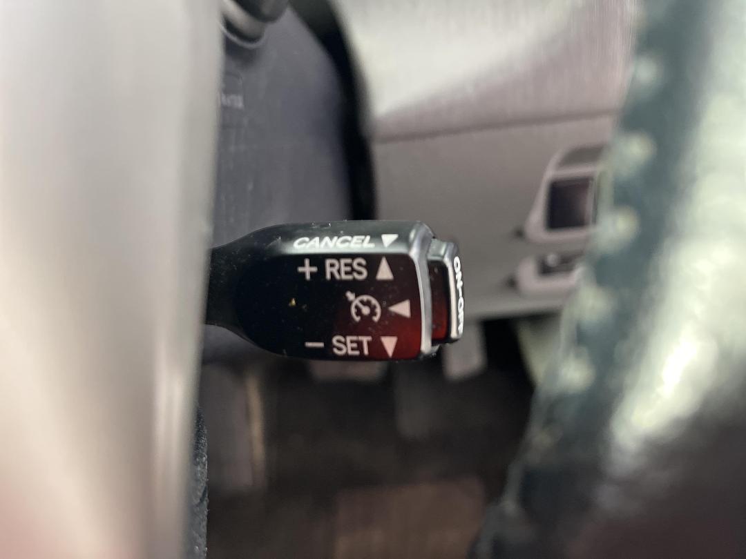 Photo '25' of Toyota Prius