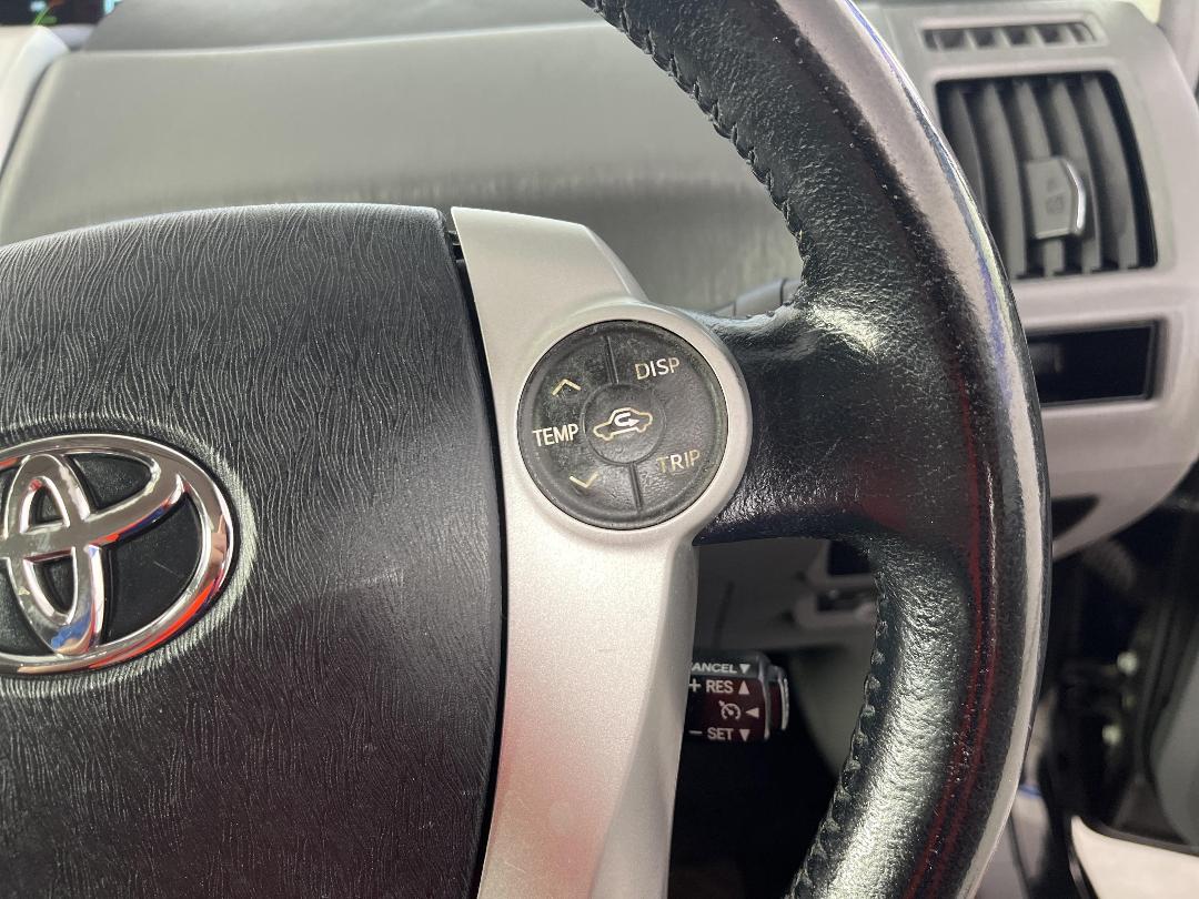 Photo '26' of Toyota Prius