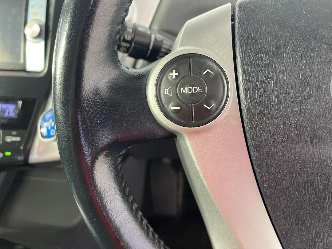 Photo '27' of Toyota Prius