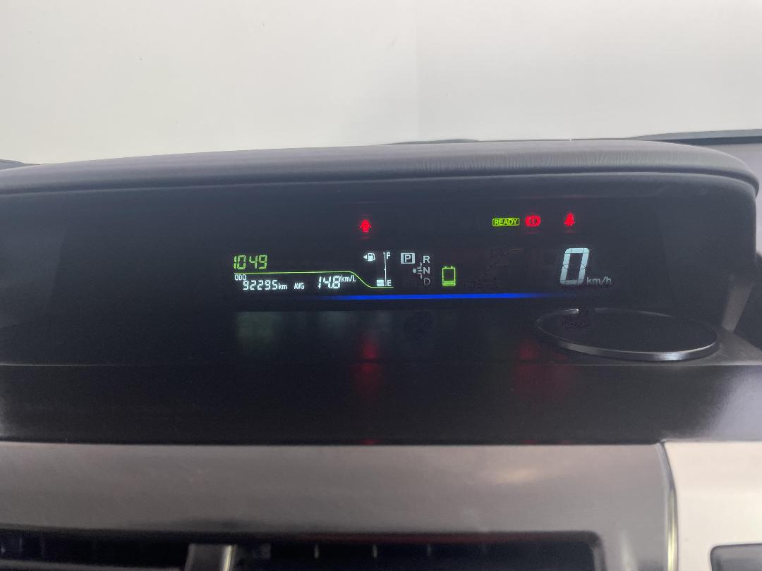 Photo '21' of Toyota Prius