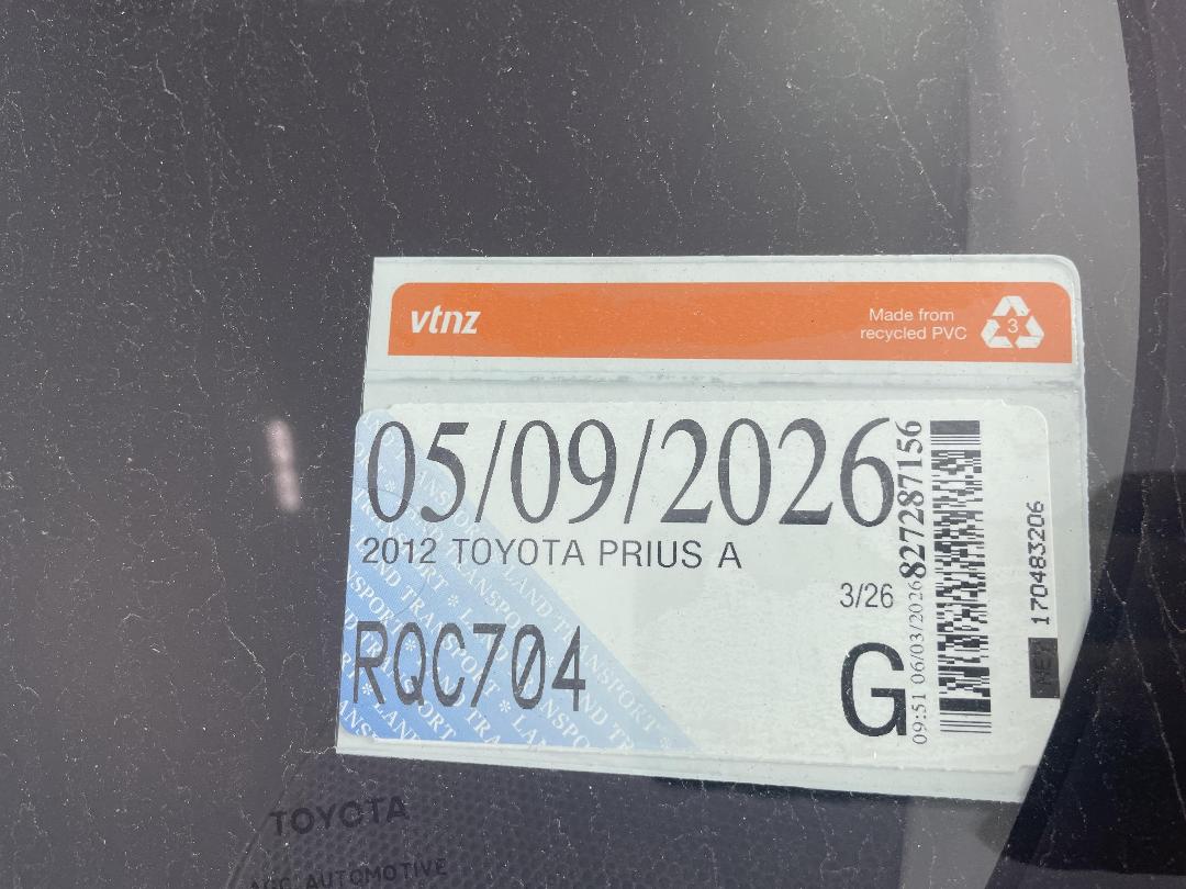 Photo '27' of Toyota Prius