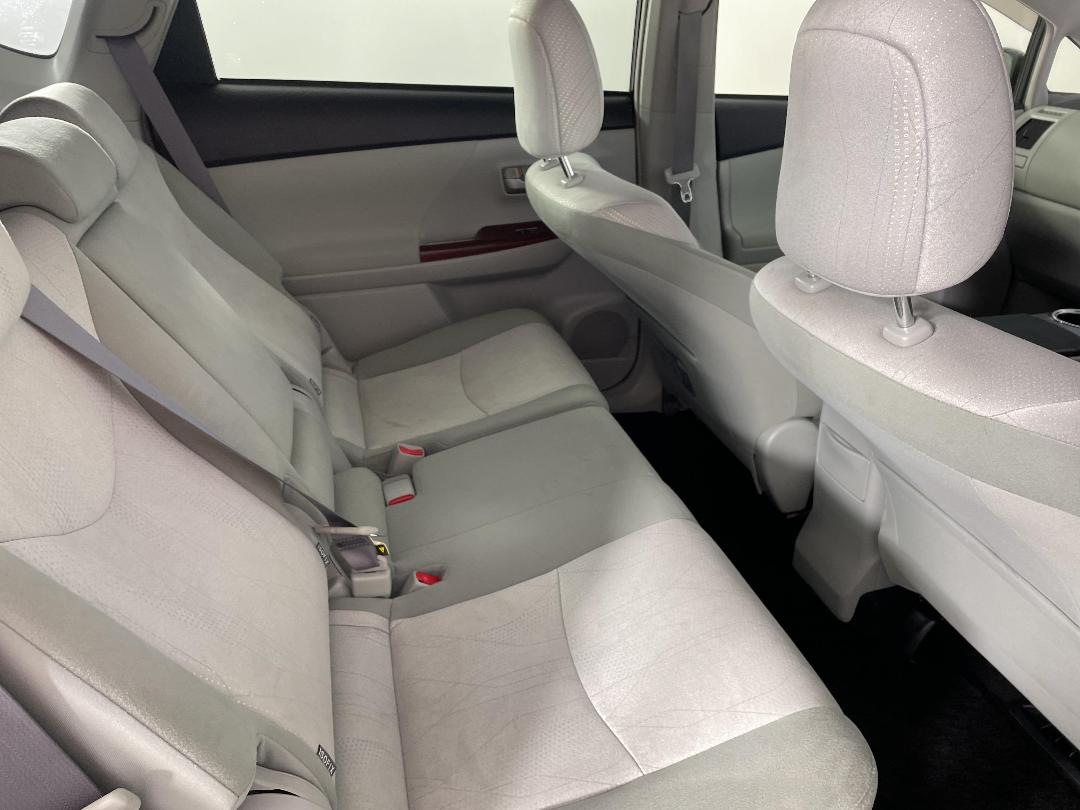 Photo '20' of Toyota Prius Photo '20' of Toyota Prius