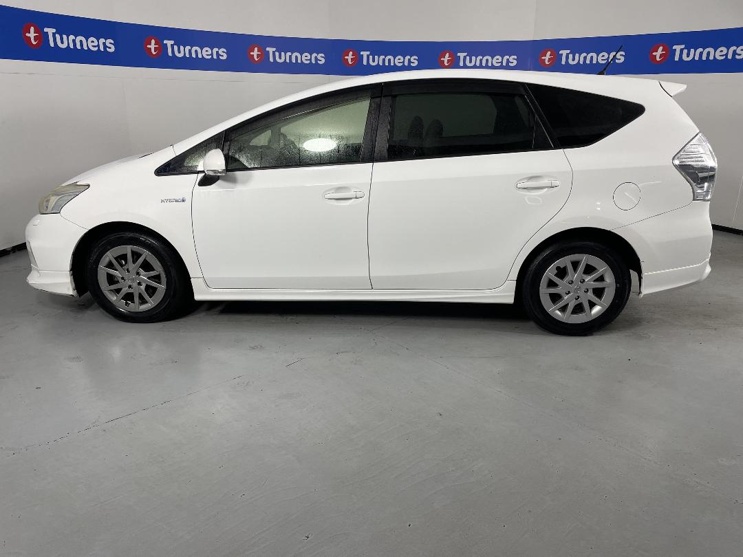 Photo '24' of Toyota Prius Photo '24' of Toyota Prius