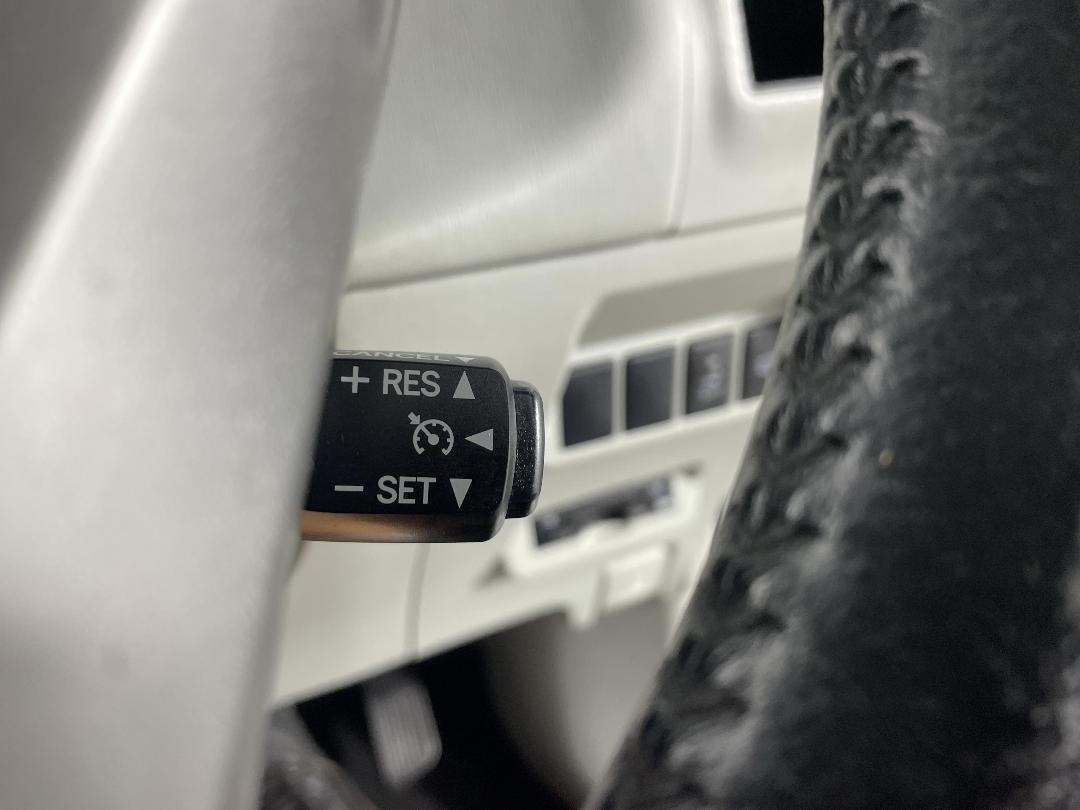 Photo '27' of Toyota Prius Photo '27' of Toyota Prius