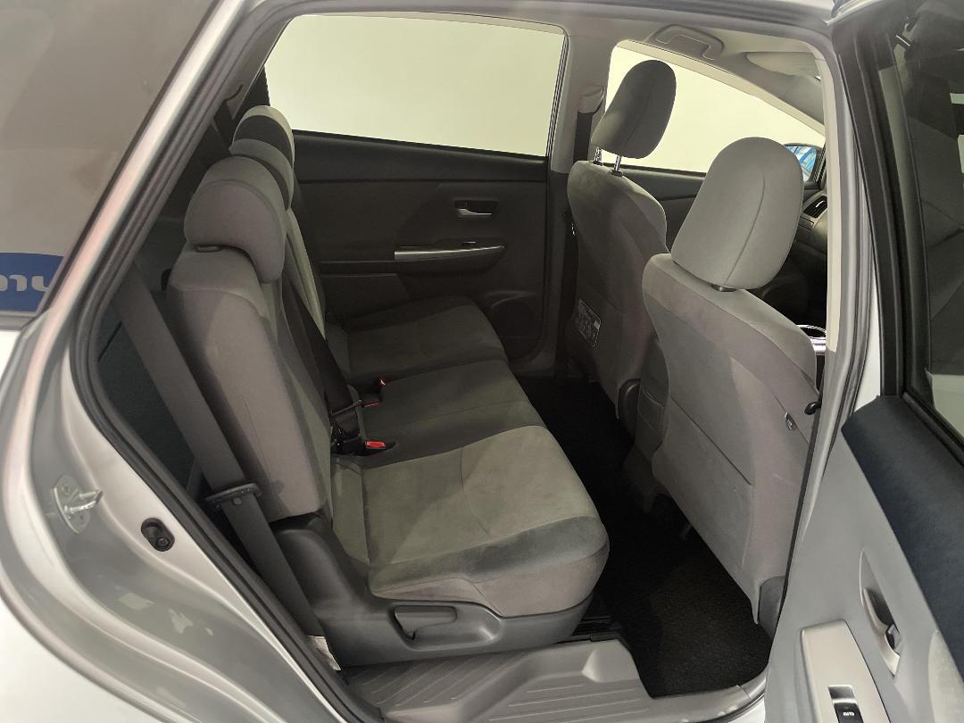 Photo '20' of Toyota Prius