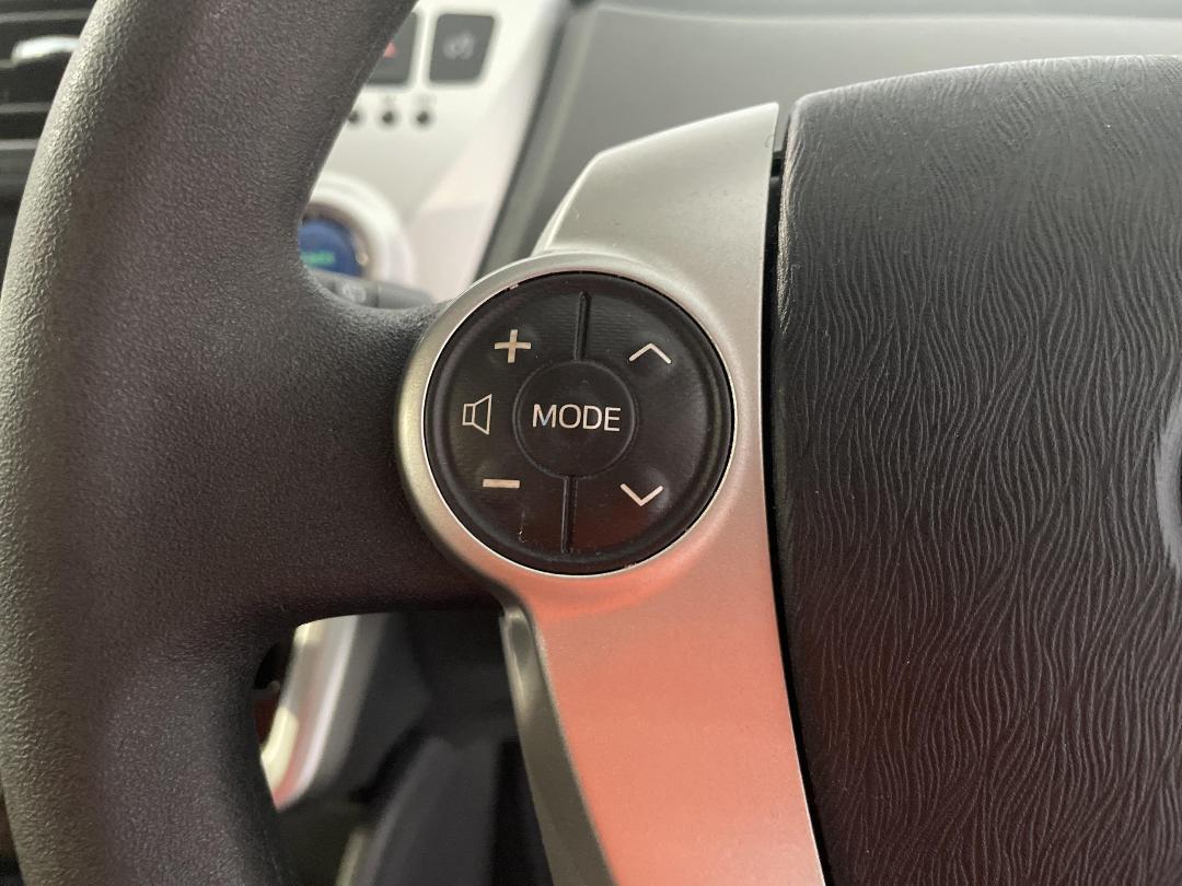 Photo '27' of Toyota Prius