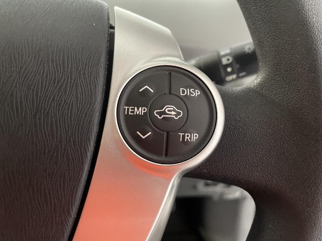 Photo '26' of Toyota Prius