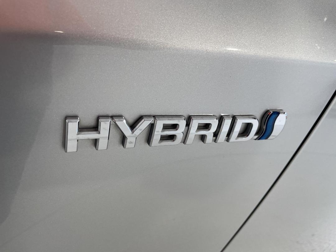 Photo '34' of Toyota Prius