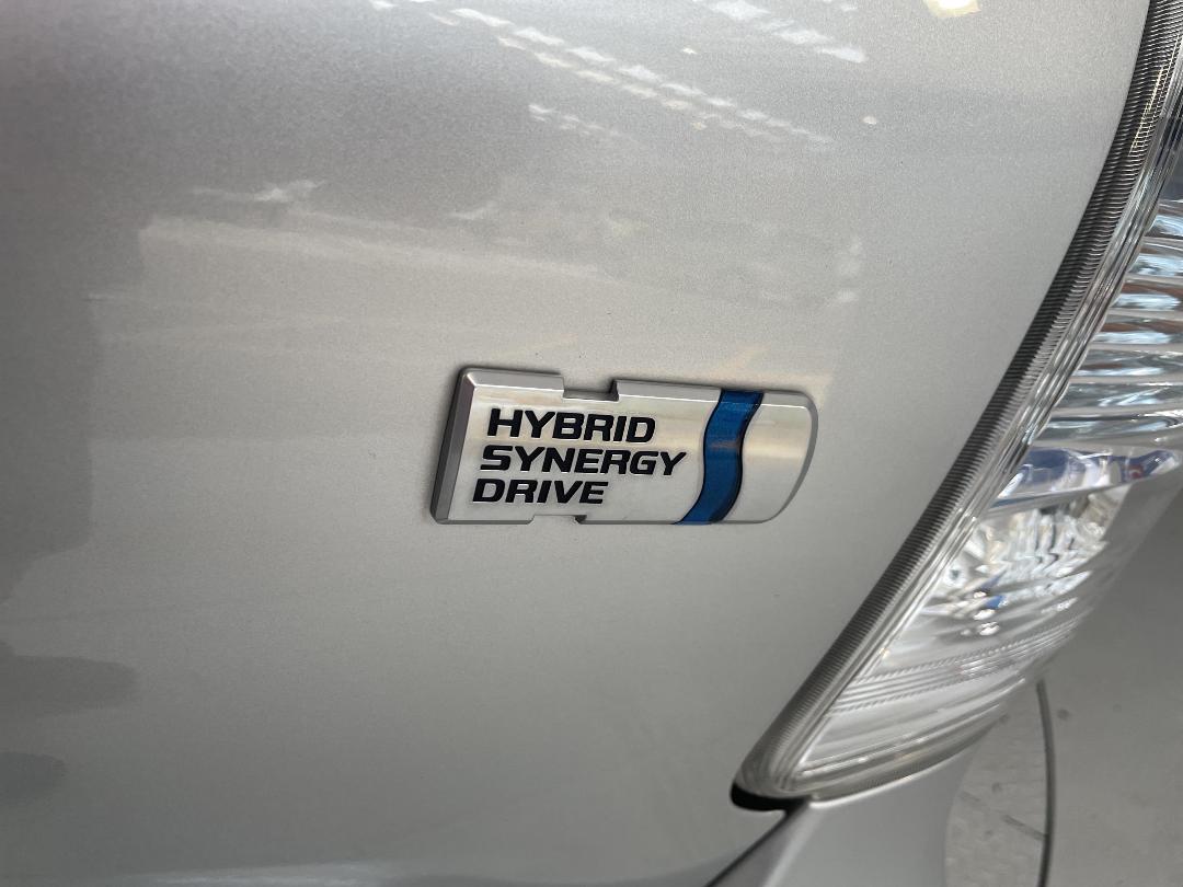 Photo '36' of Toyota Prius