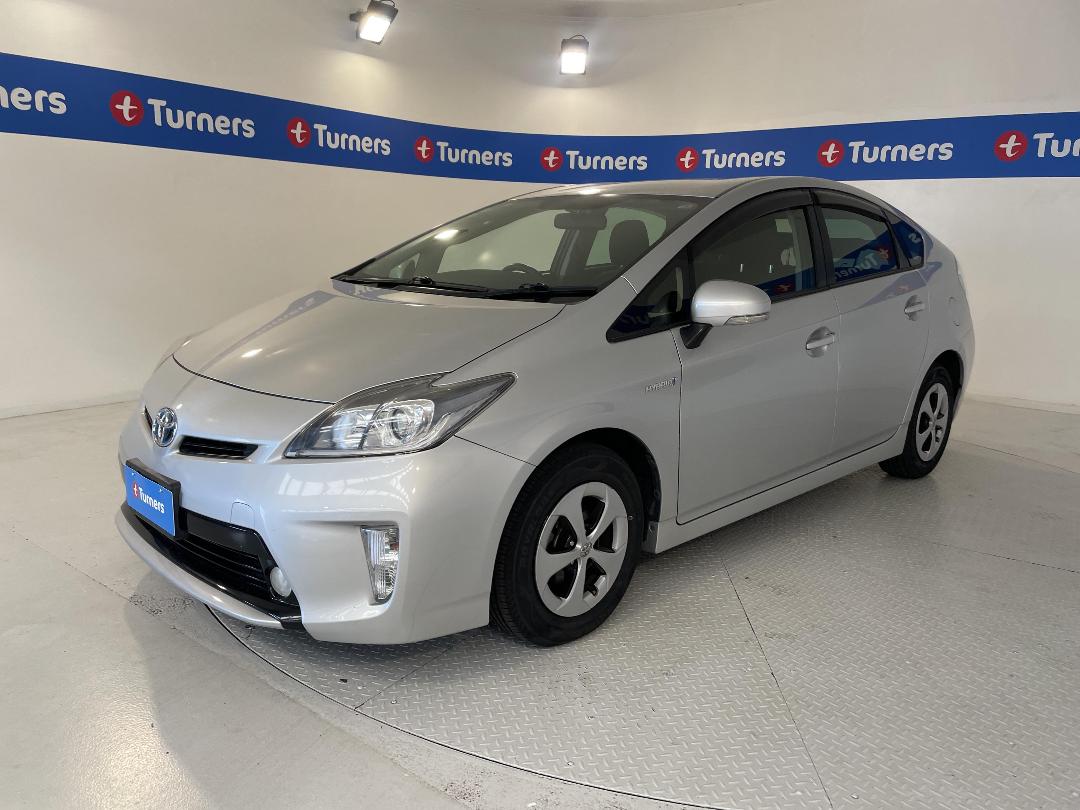 Photo '4' of Toyota Prius