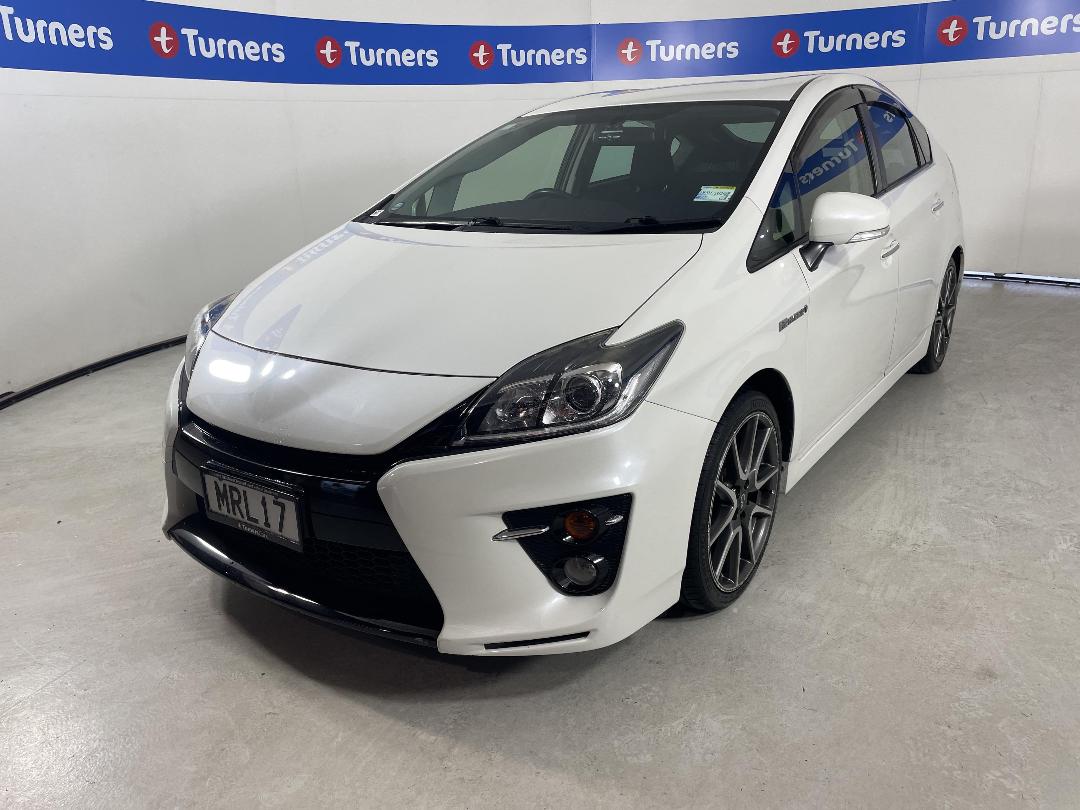 Photo '4' of Toyota Prius