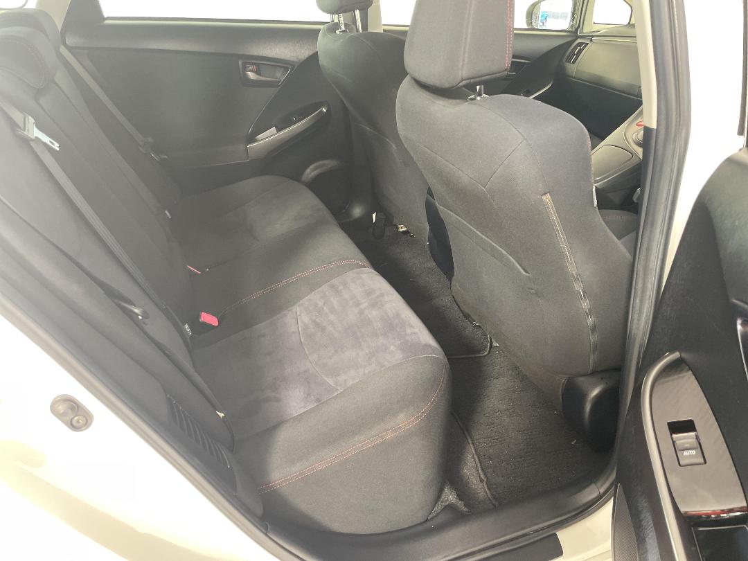 Photo '20' of Toyota Prius