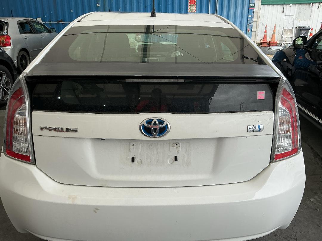 Photo '5' of Toyota Prius Photo '5' of Toyota Prius