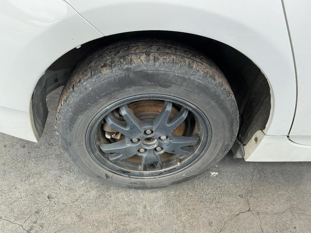 Photo '18' of Toyota Prius Photo '18' of Toyota Prius