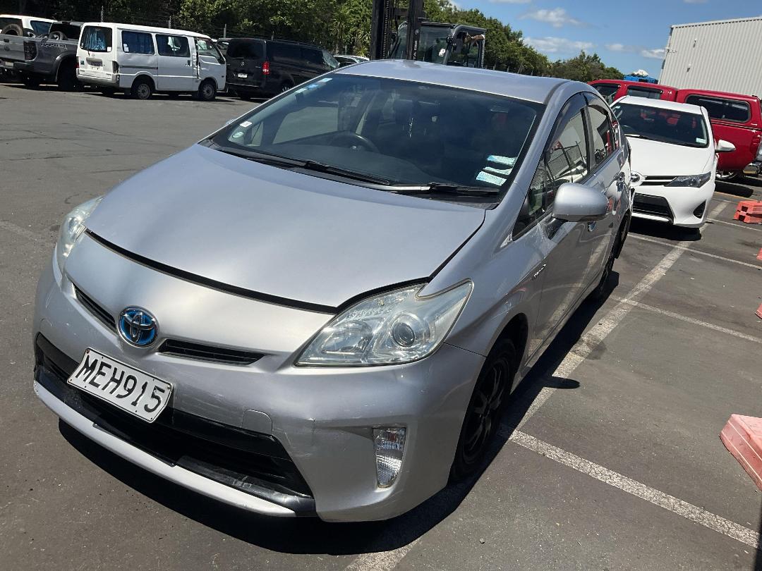 Photo '2' of Toyota Prius Photo '2' of Toyota Prius