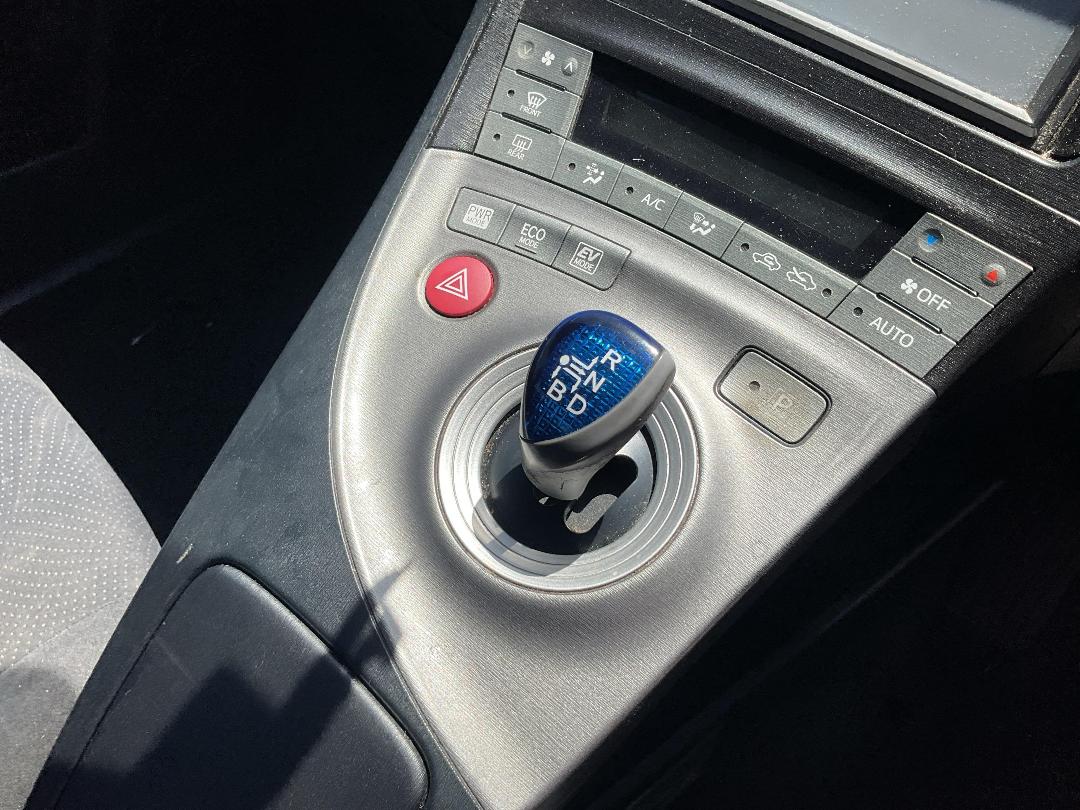 Photo '12' of Toyota Prius Photo '12' of Toyota Prius