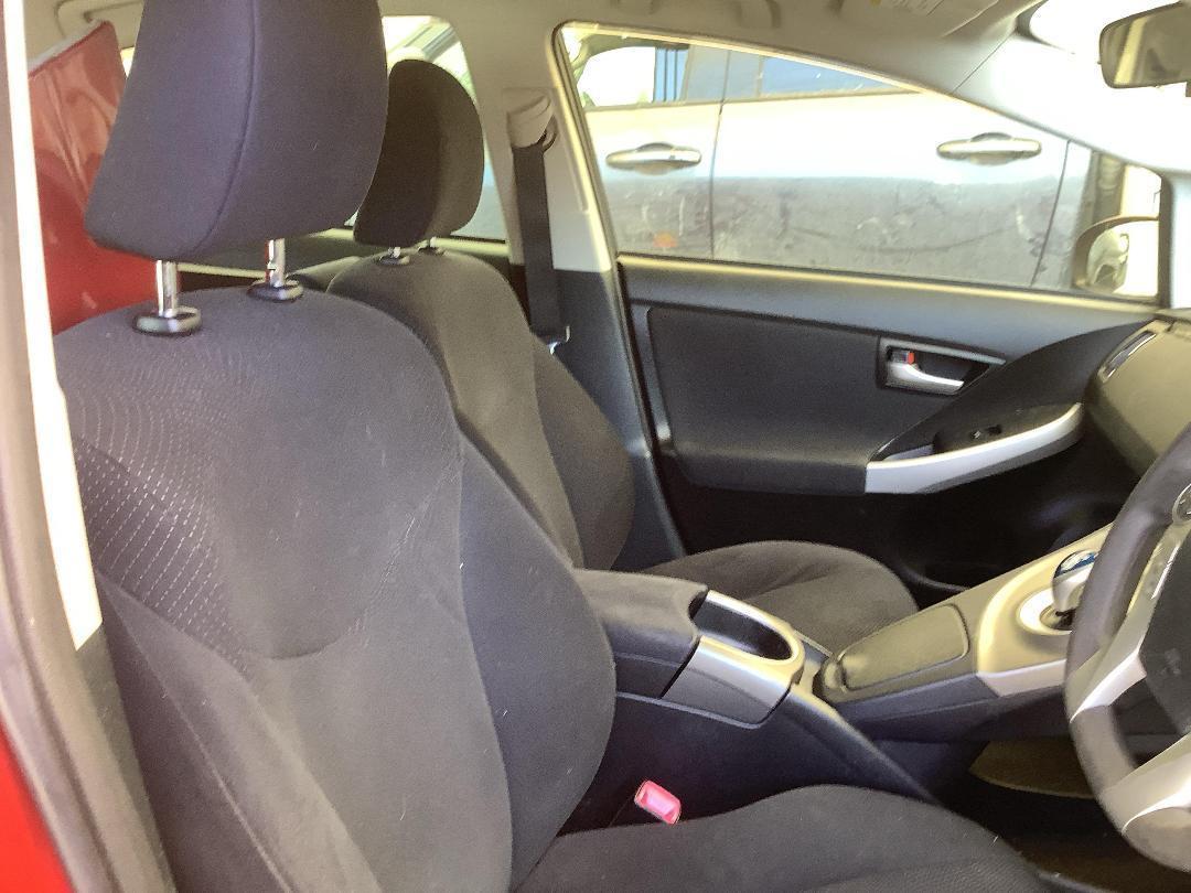 Photo '15' of Toyota Prius PHV Photo '15' of Toyota Prius PHV