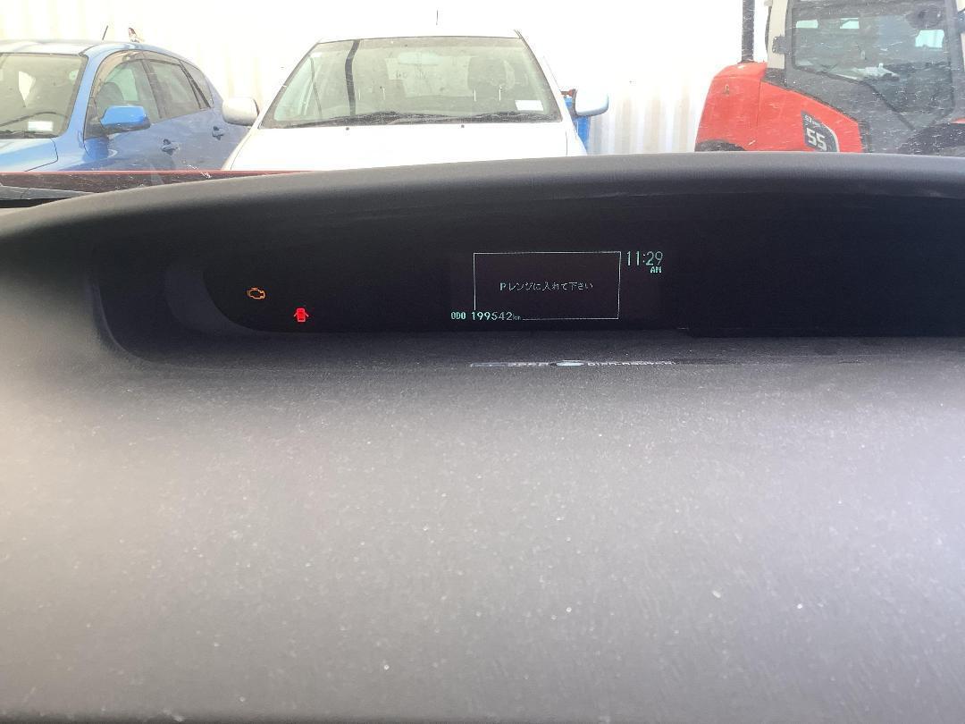 Photo '16' of Toyota Prius PHV Photo '16' of Toyota Prius PHV