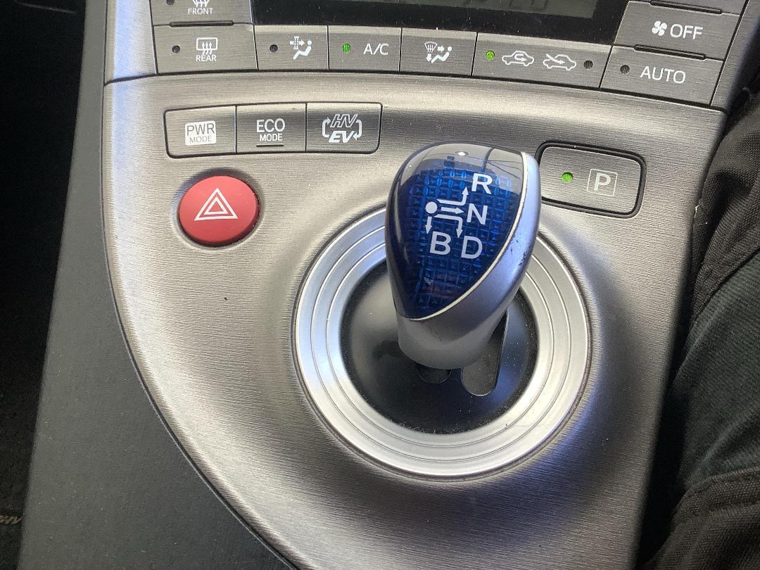 Photo '18' of Toyota Prius PHV Photo '18' of Toyota Prius PHV