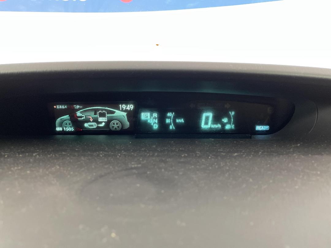 Photo '21' of Toyota Prius Photo '21' of Toyota Prius