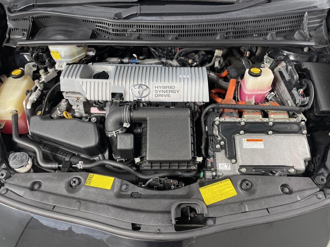 Photo '13' of Toyota Prius Photo '13' of Toyota Prius