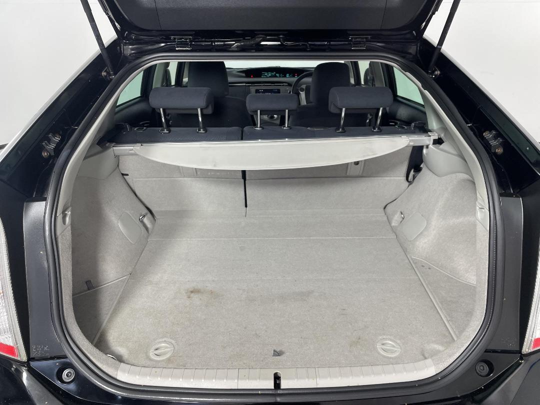 Photo '14' of Toyota Prius Photo '14' of Toyota Prius