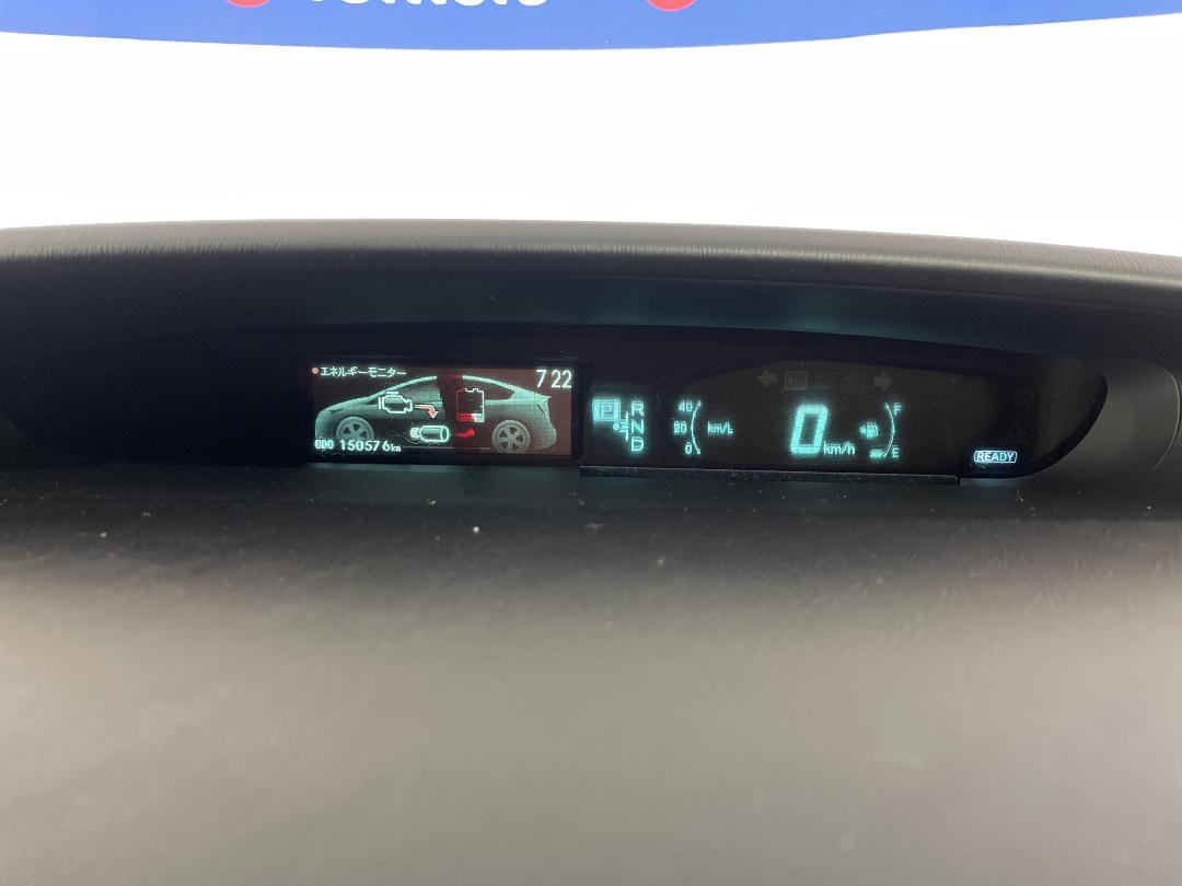 Photo '21' of Toyota Prius Photo '21' of Toyota Prius