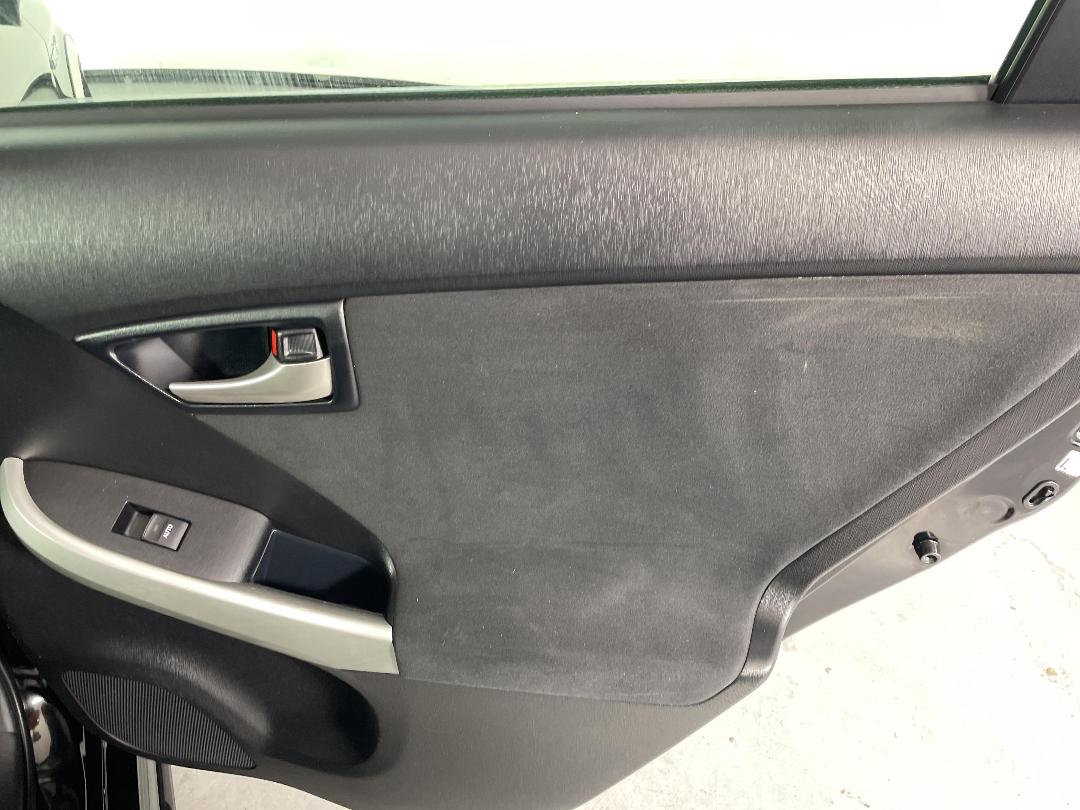 Photo '19' of Toyota Prius Photo '19' of Toyota Prius