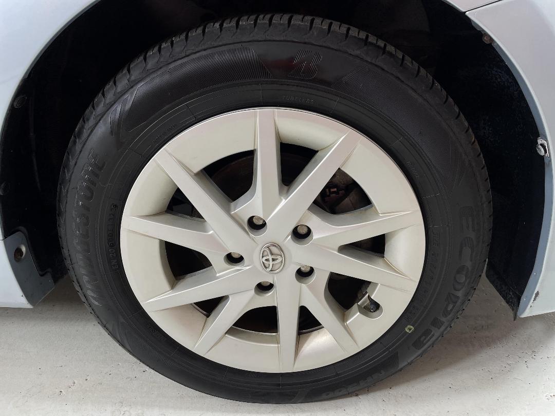 Photo '9' of Toyota Prius Photo '9' of Toyota Prius