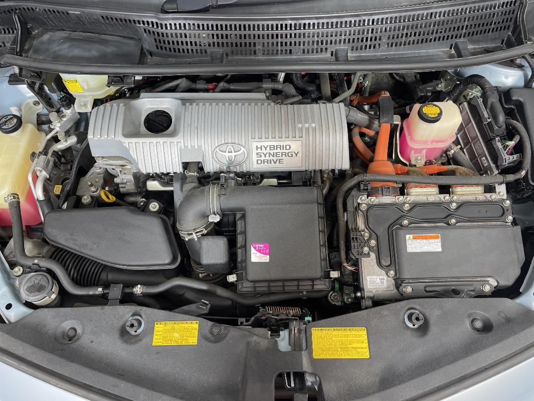 Photo '13' of Toyota Prius Photo '13' of Toyota Prius