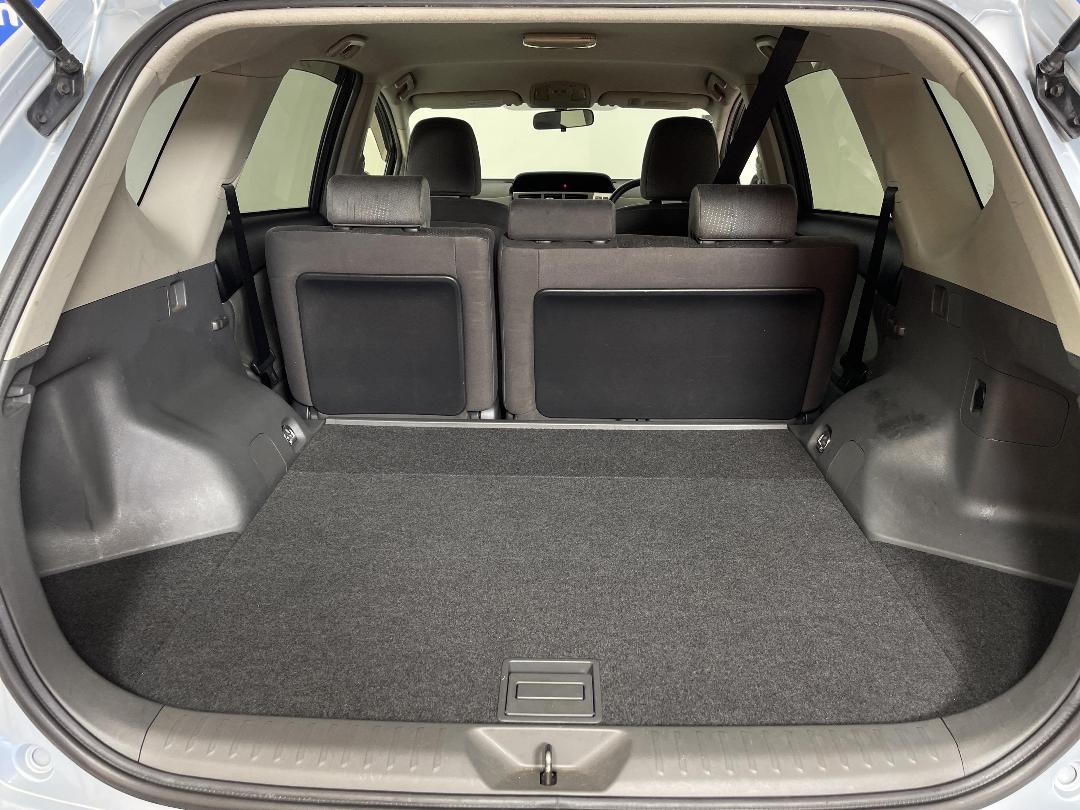 Photo '14' of Toyota Prius Photo '14' of Toyota Prius