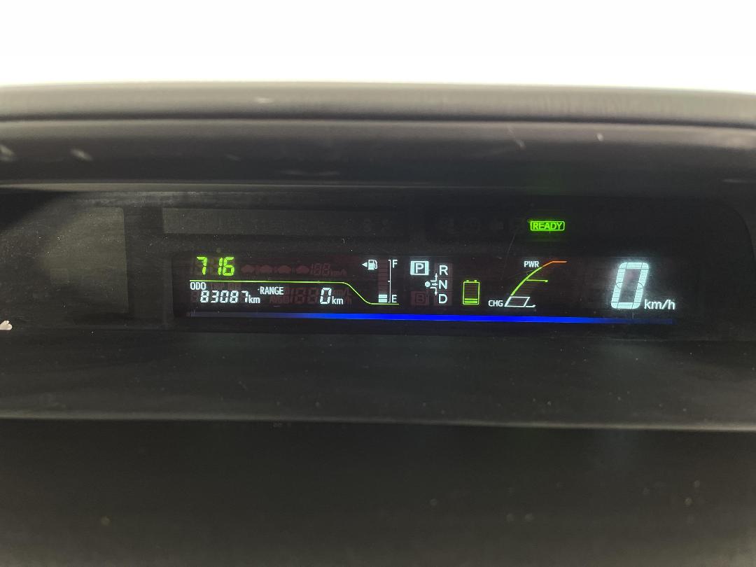 Photo '21' of Toyota Prius Photo '21' of Toyota Prius