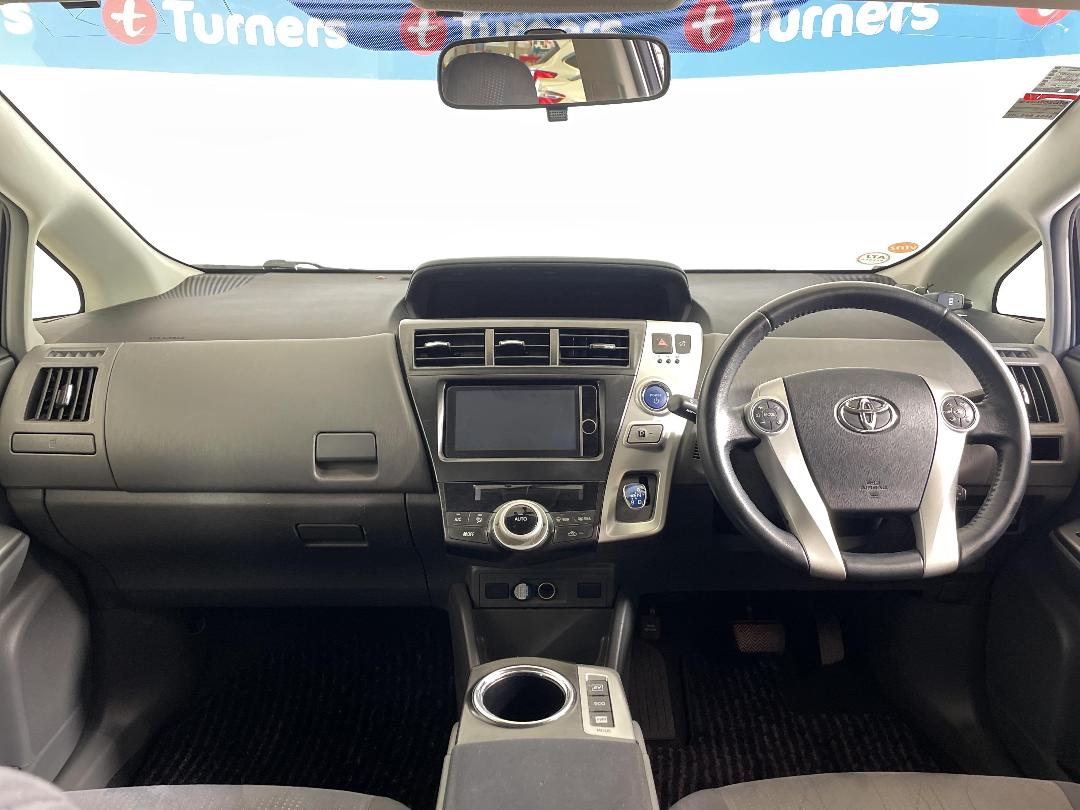 Photo '17' of Toyota Prius Photo '17' of Toyota Prius