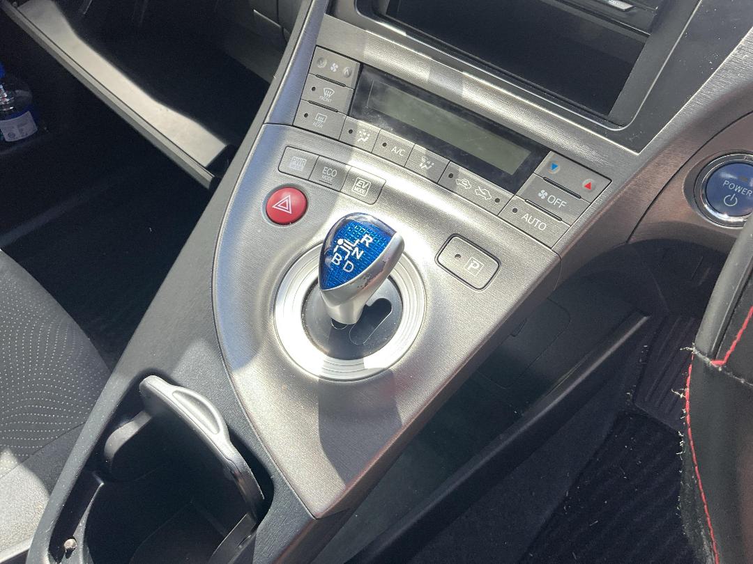 Photo '14' of Toyota Prius Photo '14' of Toyota Prius