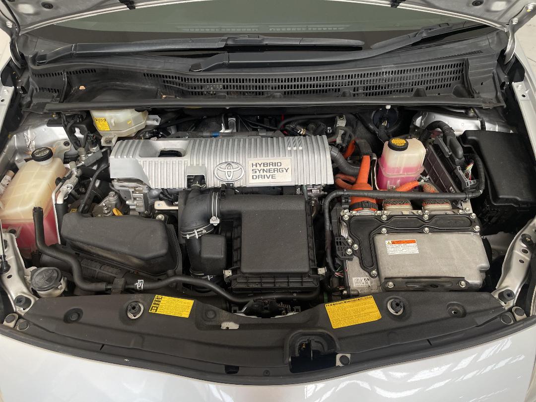 Photo '13' of Toyota Prius Photo '13' of Toyota Prius