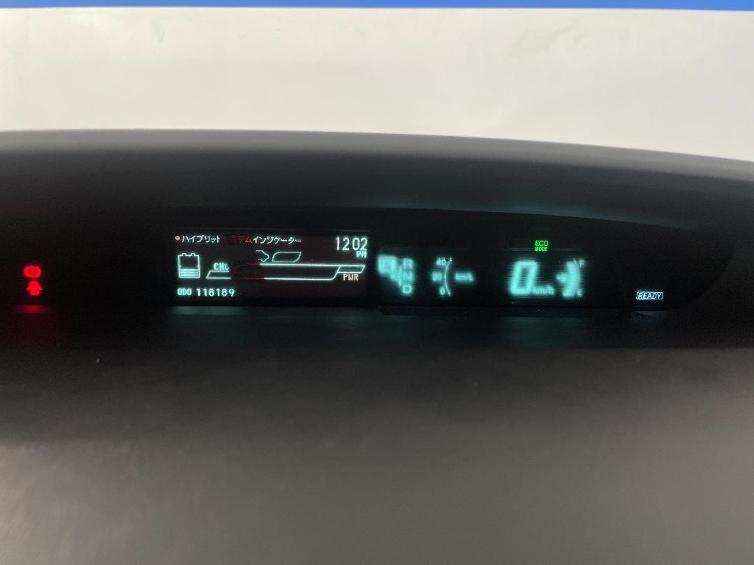 Photo '21' of Toyota Prius Photo '21' of Toyota Prius