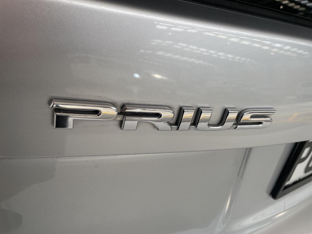 Photo '37' of Toyota Prius Photo '37' of Toyota Prius