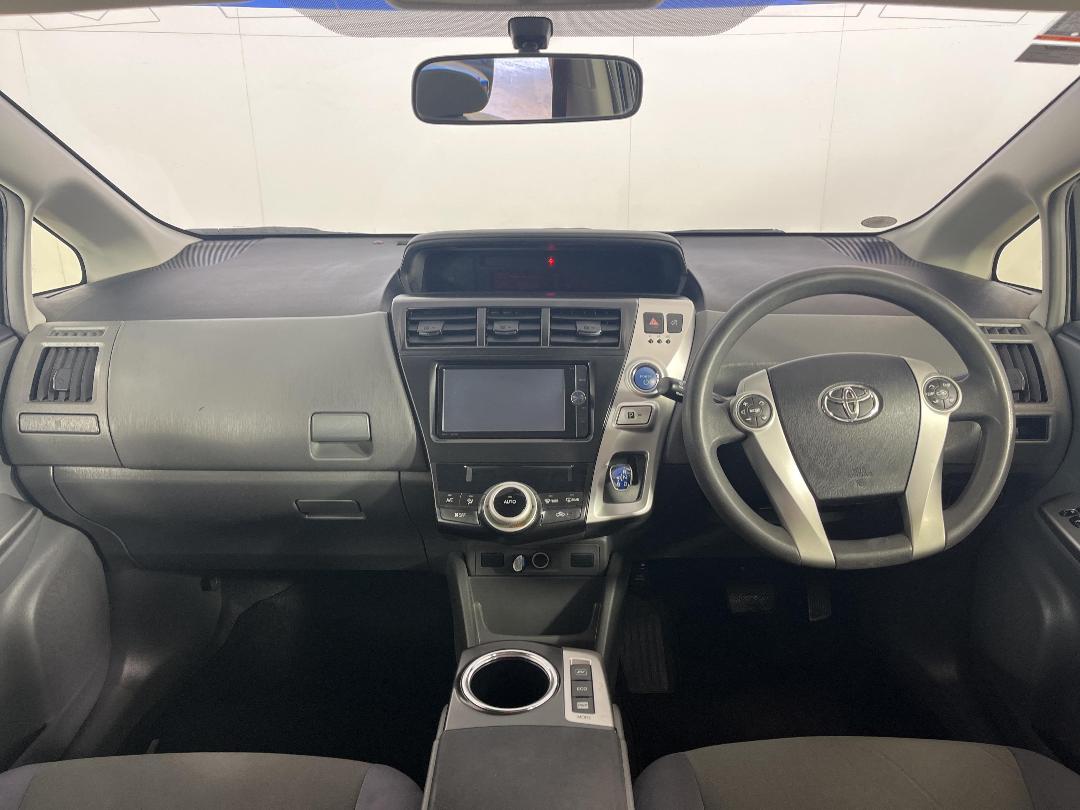 Photo '17' of Toyota Prius Photo '17' of Toyota Prius