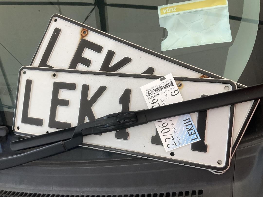 Photo '14' of Toyota Prius Hybrid