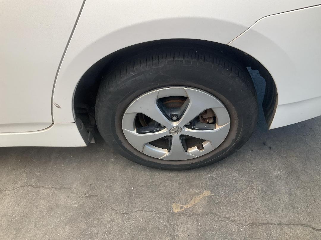 Photo '25' of Toyota Prius Hybrid