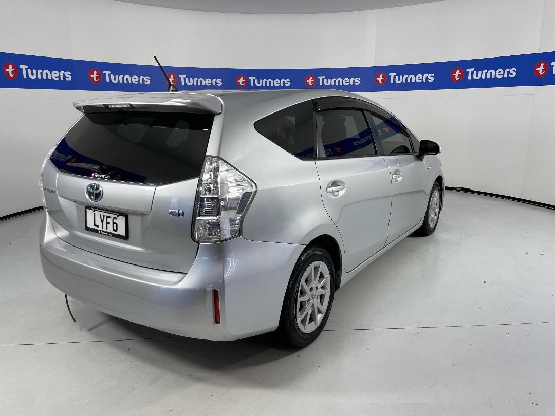 Photo '7' of Toyota Prius